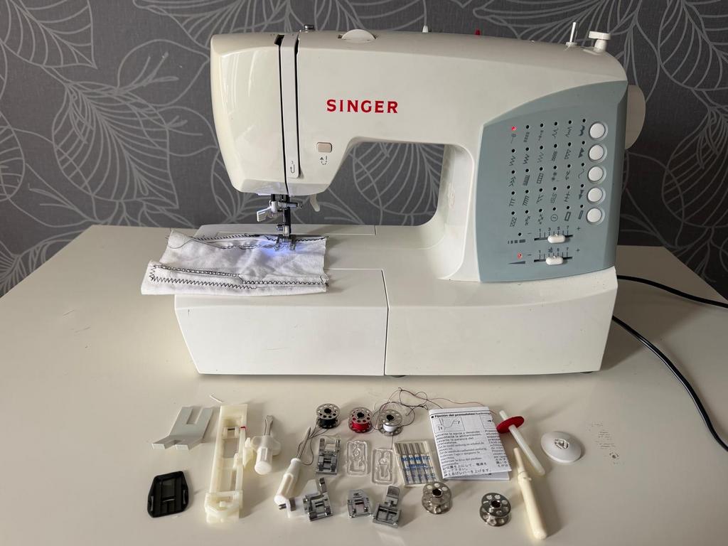 Singer 7422 Naaimachine met accessoires, Ophalen of Verzenden, Gebruikt, Naaimachine, Singer