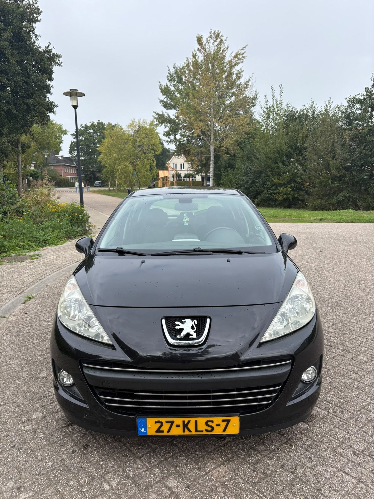 Peugeot 207 1.6 VTI 16V 5DRS 2010 Zwart, Auto's, Voorwielaandrijving, Zwart, Origineel Nederlands, Handgeschakeld