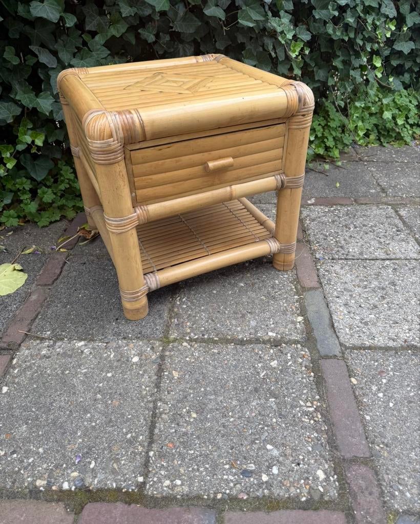 Vintage Bamboe Rotan Nachtkastje - Jaren '70 Italiaanse Stij, Huis en Inrichting, Slaapkamer | Nachtkastjes, Overige materialen