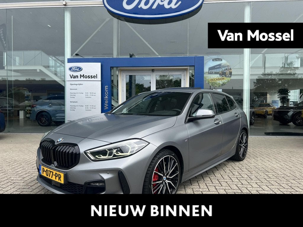 BMW 1-serie 118i Executive | M-Sport | 19-Inch | BMW-Individ, Gebruikt, Origineel Nederlands, Bedrijf, Zilver of Grijs