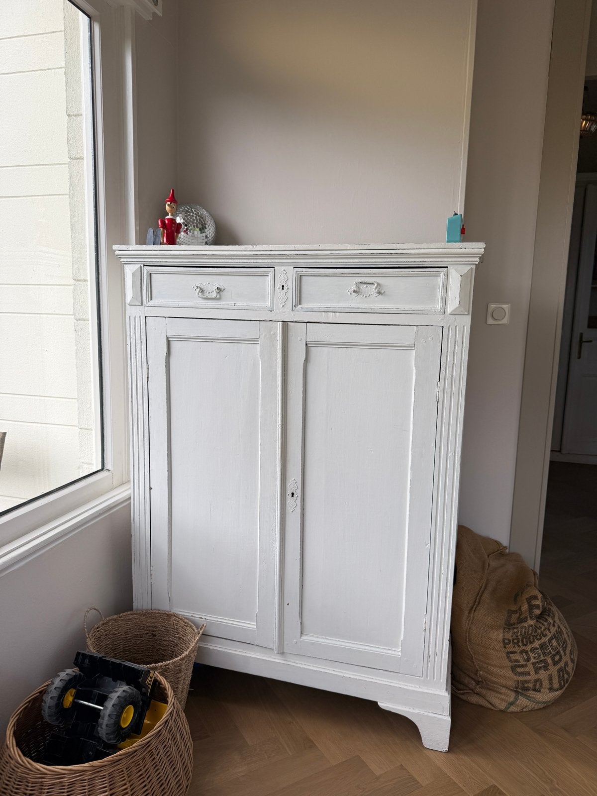 Meidenkast | Brocante Kast | Kledingkast, Ophalen