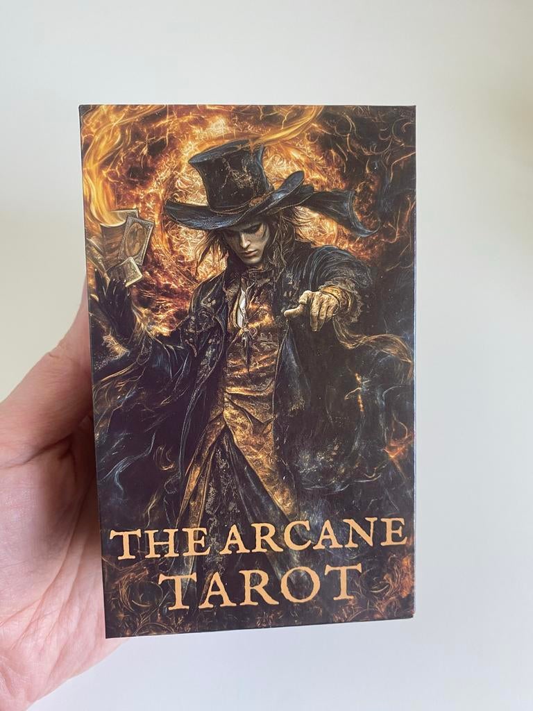 The Arcane Tarot: 78 Kaarten met Guidebook - Nieuw, Ophalen of Verzenden, Nieuw, Tarot of Kaarten leggen, Overige typen