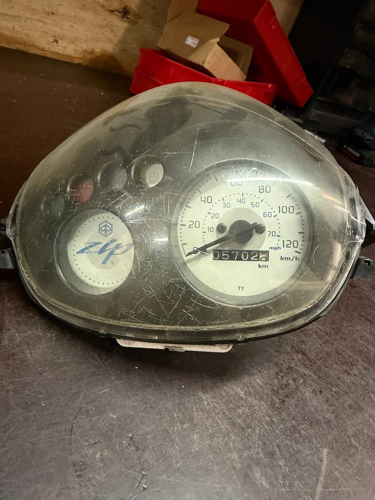 Piaggio zip 120 teller, Motoren, Ophalen