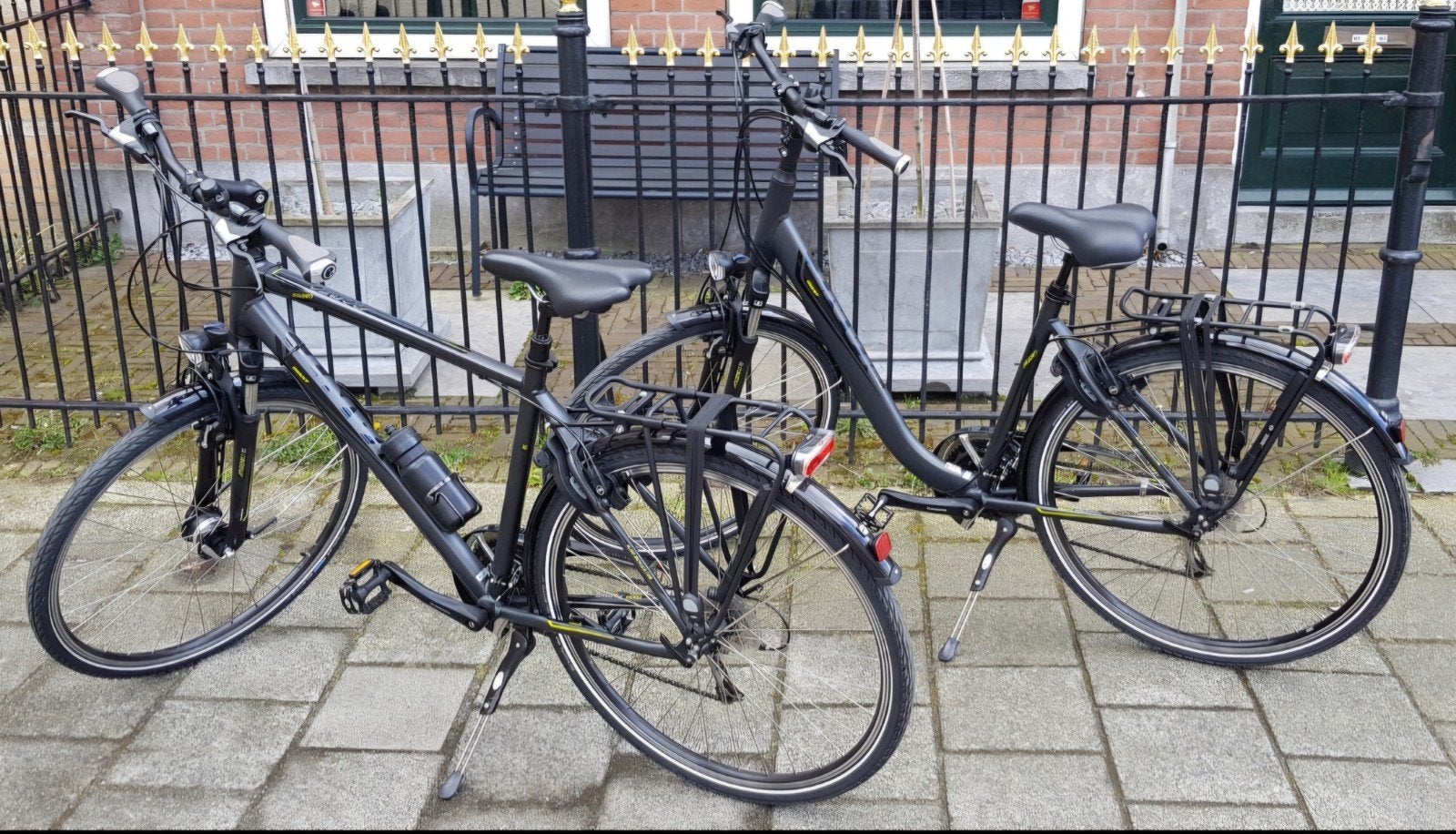 Giant fietsen - Twee stadsfietsen met versnelling, Ophalen, Gebruikt, Giant, Minder dan 10 versnellingen