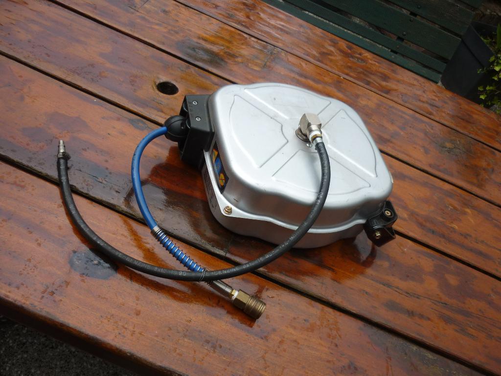 Te koop luchthaspel, 100 liter of meer, Ophalen of Verzenden, Zo goed als nieuw, Minder dan 200 liter/min