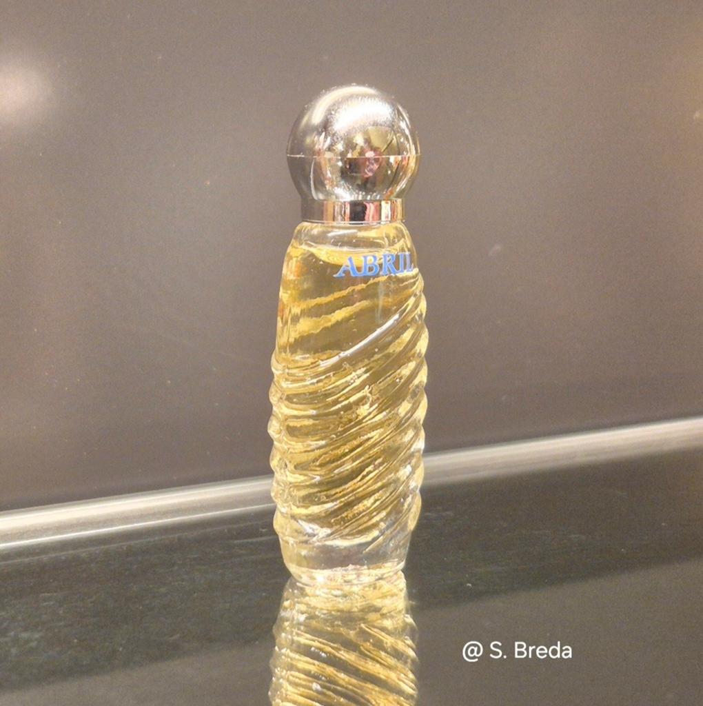 Victorio & Lucchino - Abril - Eau de Toilette Miniatuur, Ophalen of Verzenden, Zo goed als nieuw, Miniatuur, Gevuld