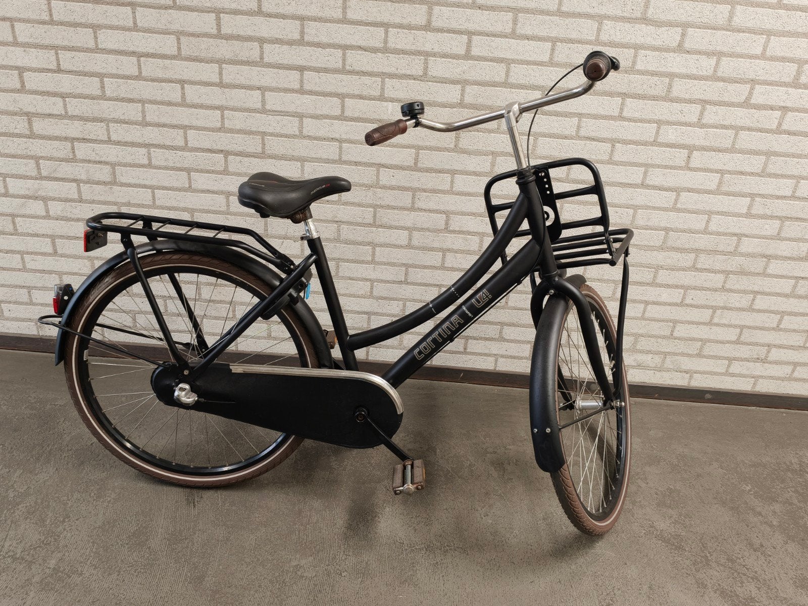 Cortina u4 meisjes fiets, Fietsen en Brommers, Fietsen | Meisjes, Terugtraprem, Gebruikt, Versnellingen, Cortina