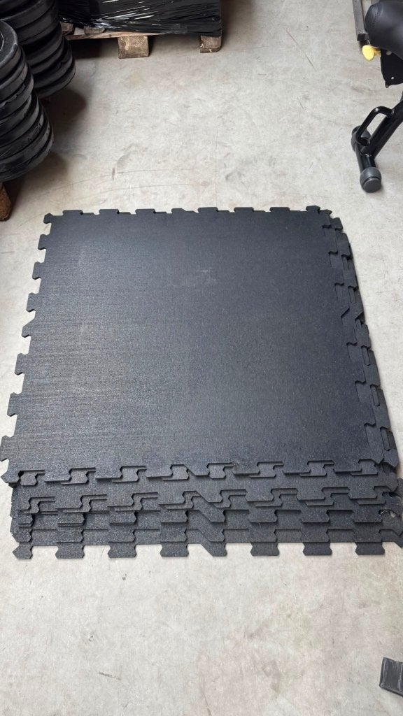 8 Rubberen Puzzel Tegels 1m x 1m , Dikte, Ophalen, Gebruikt, Fitnessmat