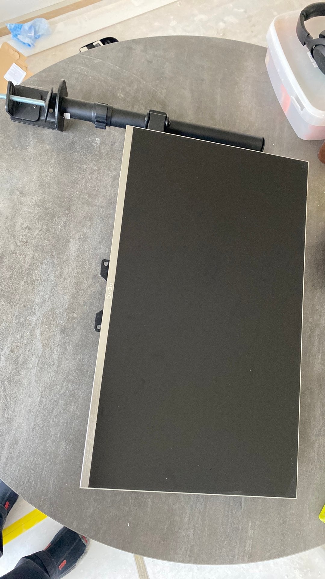 Mooie monitor met verstelbare arm van peaq., Computers en Software, Monitoren, Ophalen, IPS, Zo goed als nieuw, Overige resoluties