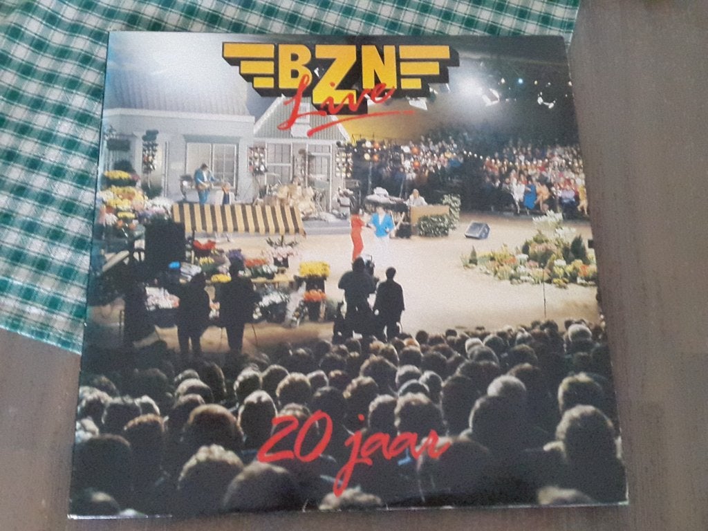 BZN Live, dubbele LP, in zeer goede staat., LP, Beschermende buitenhoes, Zo goed als nieuw, 12 inch