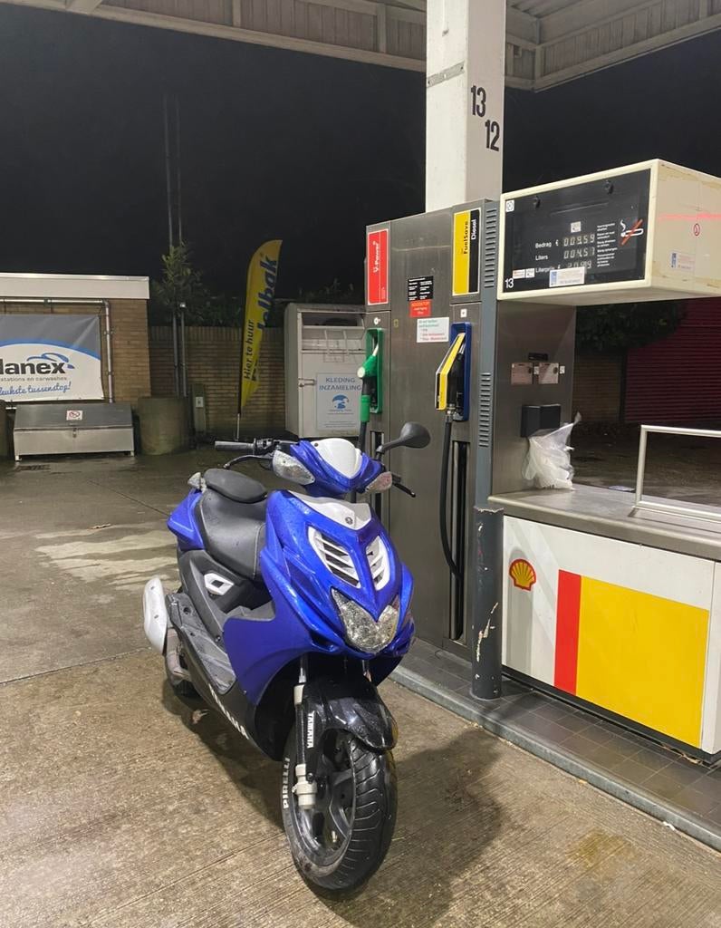 Yamaha aerox, Ophalen of Verzenden, Zo goed als nieuw, Benzine, Aerox