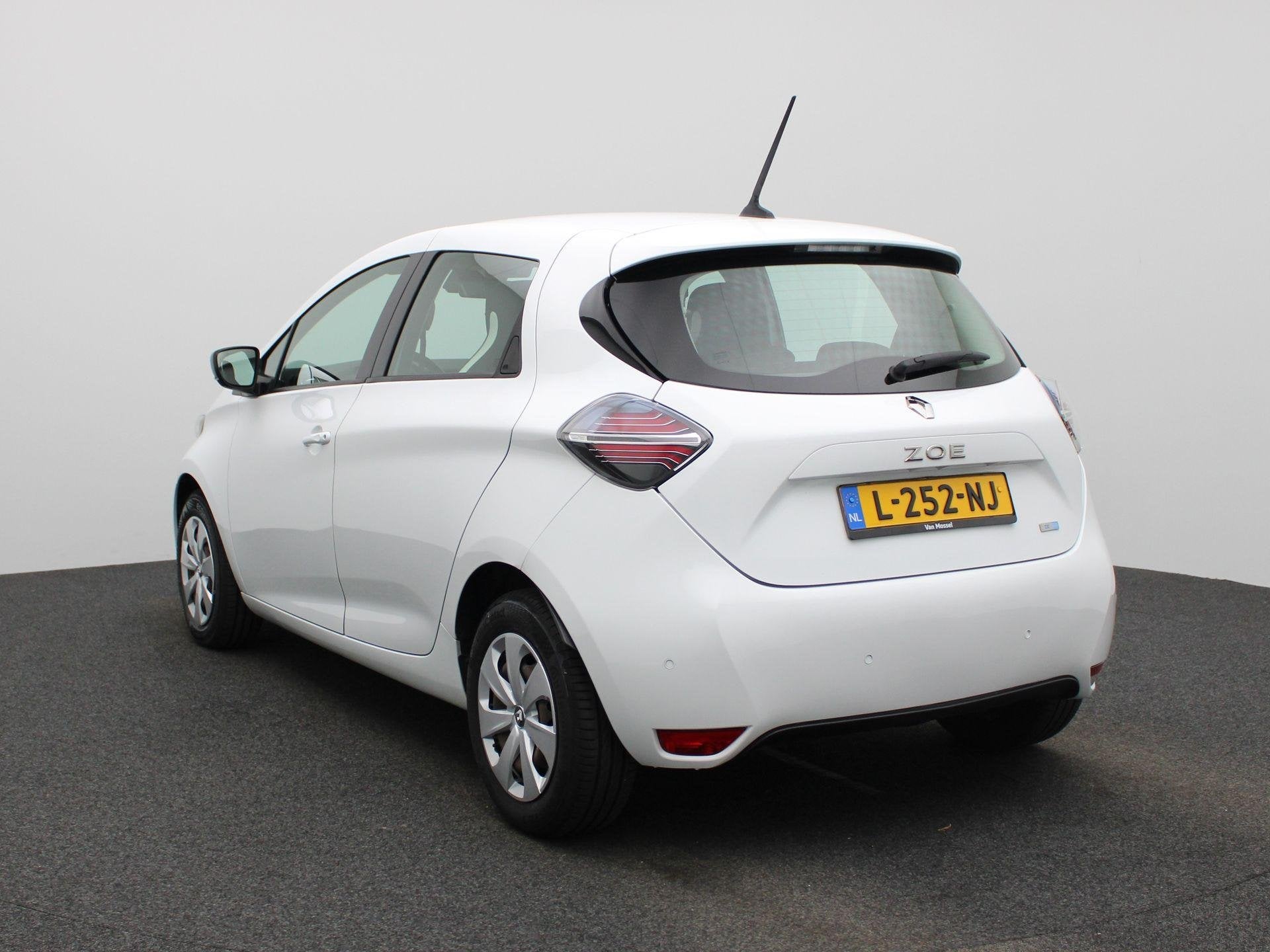 Renault ZOE R110 Life 52 kWh inclusief KOOPACCU | Automaat |, Auto's, Stof, Gebruikt, 395 km, 180 min