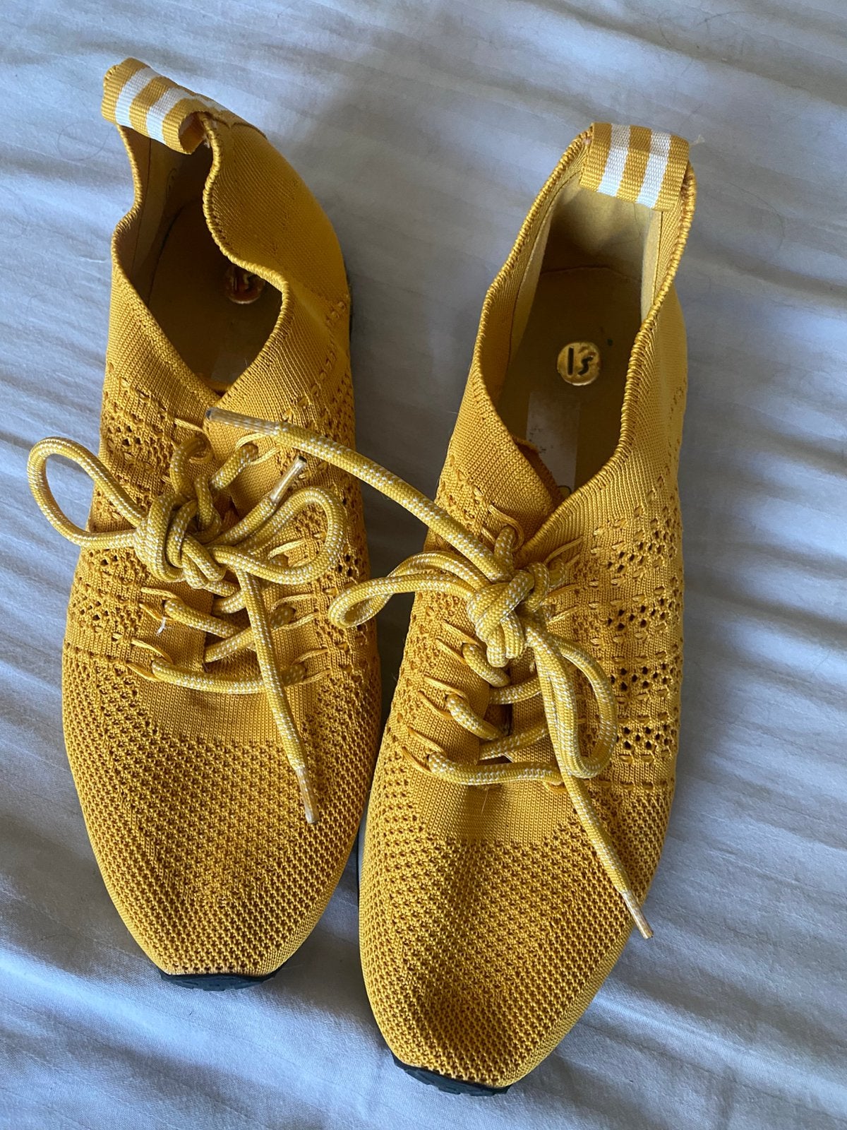 La strada sneakers, Geel, Ophalen of Verzenden, Sneakers of Gympen, Zo goed als nieuw