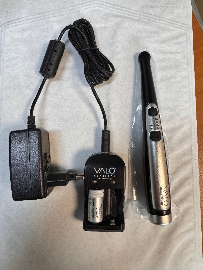 Mr Dental | VALO | Grand cordless LED | Tandarts, Ophalen of Verzenden, Zo goed als nieuw
