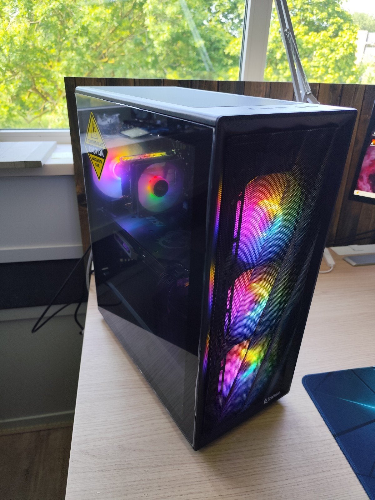 RGB Gaming PC | RTX 2070 | i5 9600K | 16GB RAM | 1.5TB, Gebruikt, Intel Core i5 9600K, Sharkoon, Ophalen of Verzenden