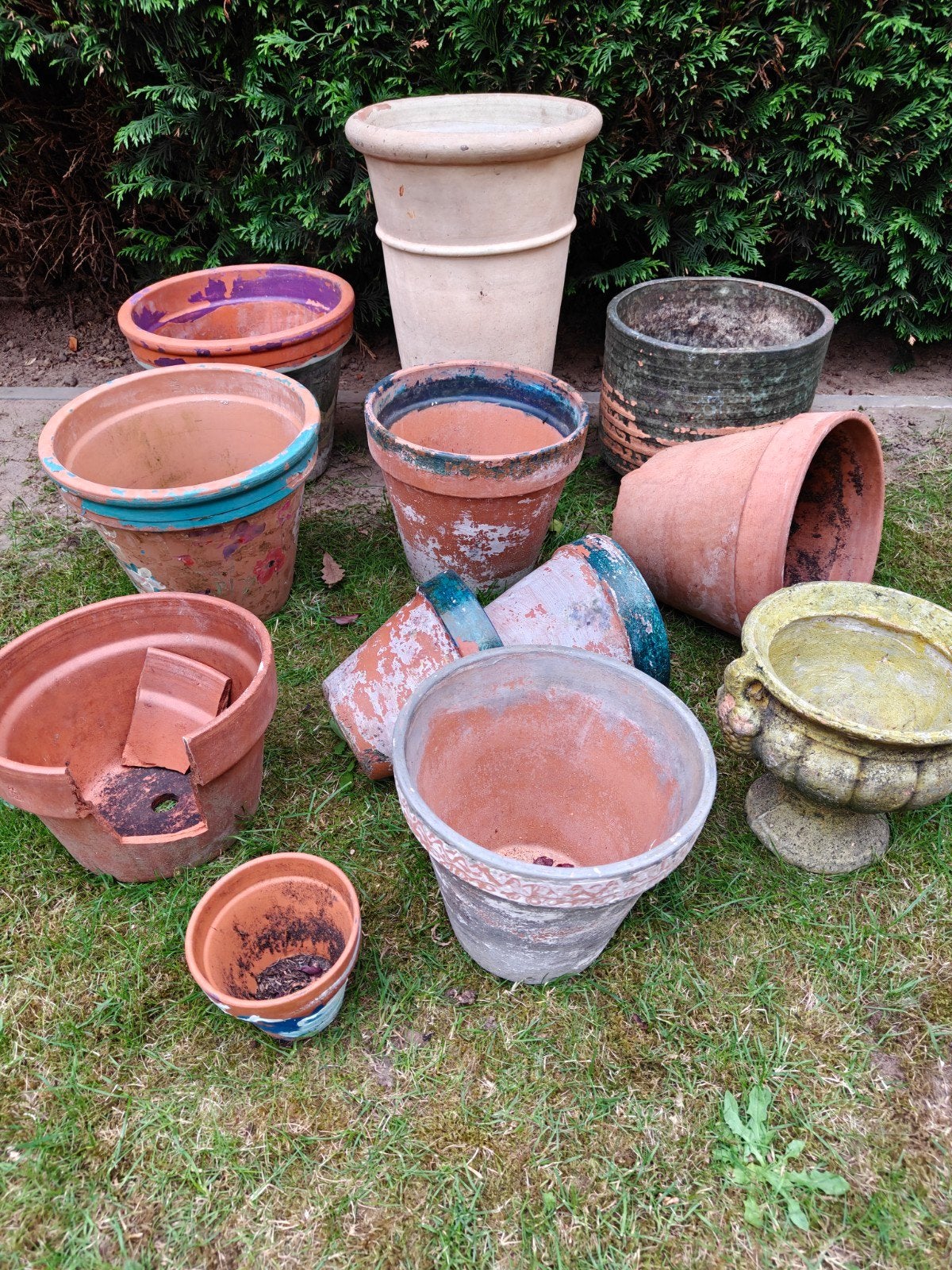 Leuke set van allerlei gekleurde terracotta potten, Tuin en Terras, Bloempotten, Gebruikt, Minder dan 40 cm, Minder dan 25 cm