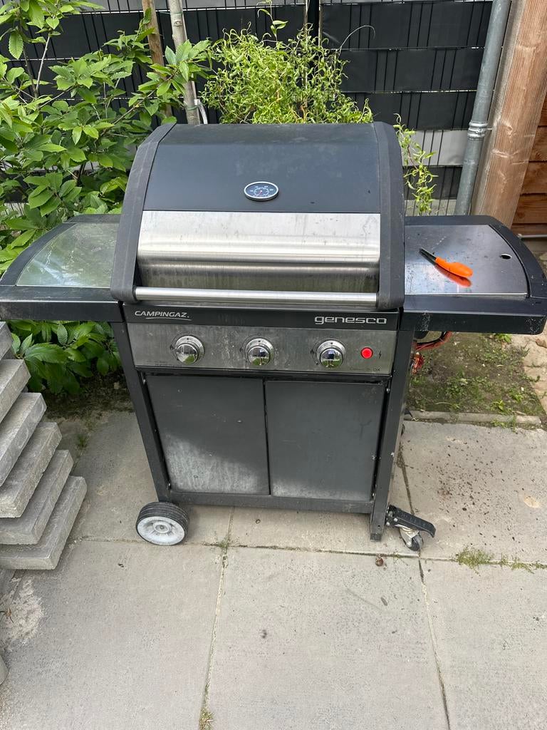 Campingaz Genesco 3-pits gasbarbecue, Tuin en Terras, Gasbarbecues, Ophalen, Gebruikt