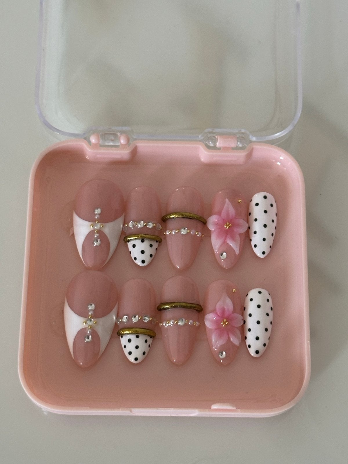 Polka dots with bangels press on nails, Ophalen of Verzenden, Nieuw, Overige typen