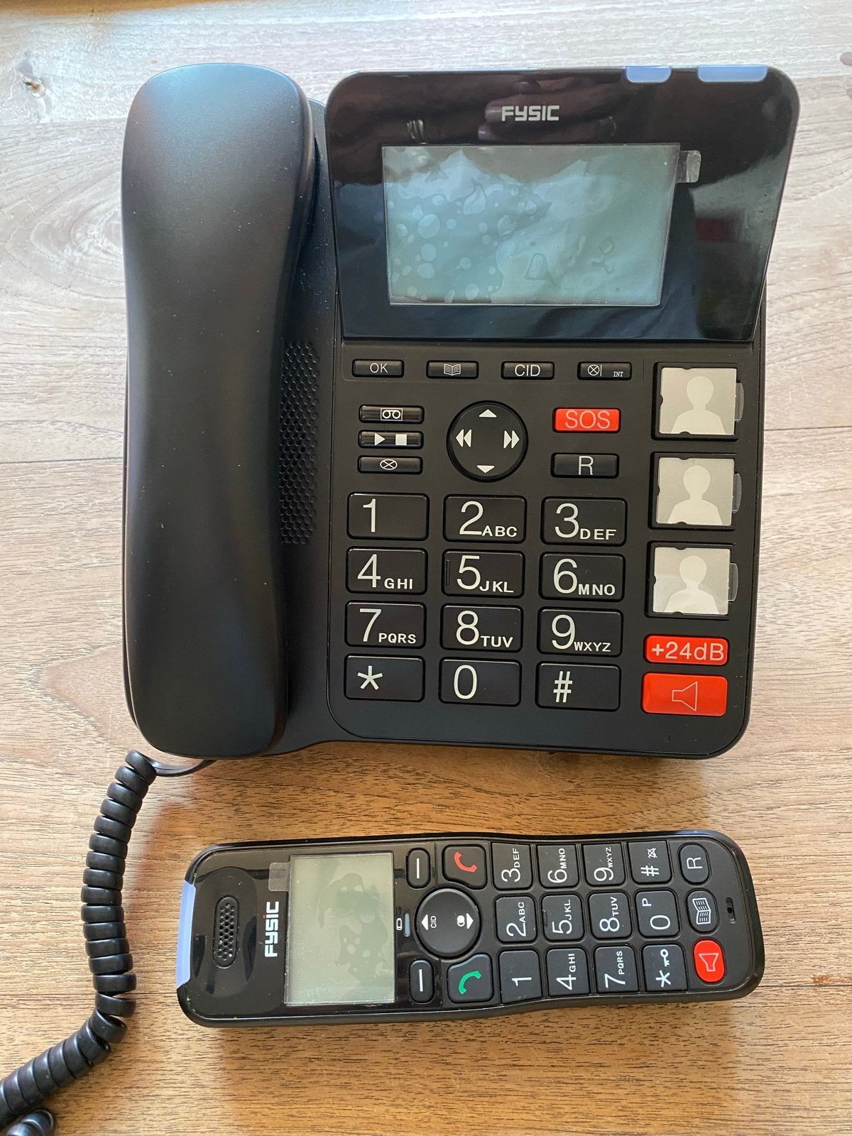 FYSIC FX-8025 Telefoon: Vast & Mobiel voor Dementie, Ophalen, Nieuw, 2 handsets, Stralingsarm