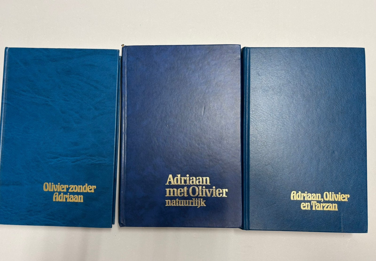 3 boeken van leonard huizinga, Ophalen of Verzenden, Gelezen, Verhalen