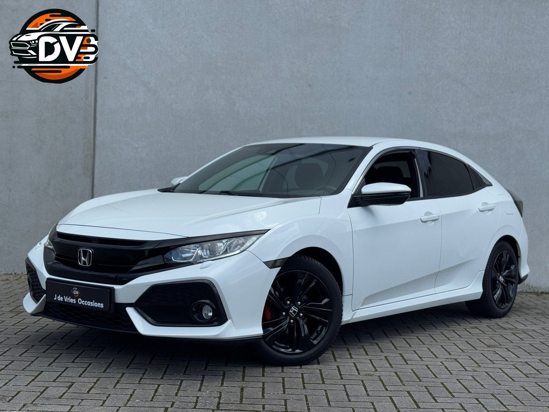 Honda Civic 1.0 i-VTEC Premium DEALER OH NAV CRUISE STL VERW, Auto's, Honda, Voorwielaandrijving, 129 pk, Alcantara, Origineel Nederlands