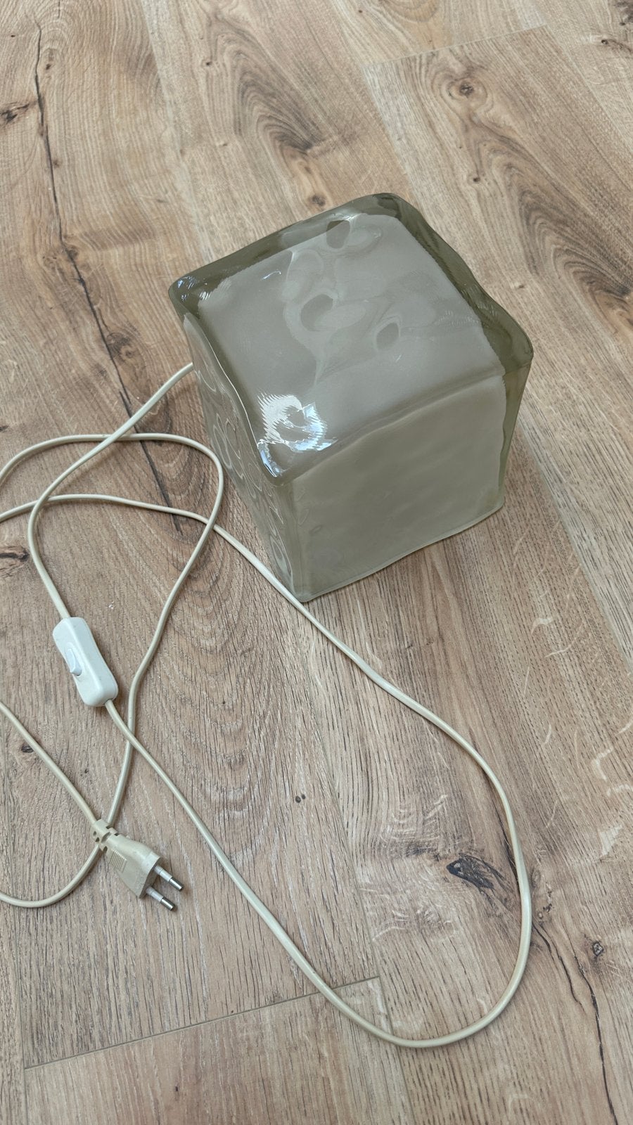 Ikea iviken ice cube lamp, Ophalen, Zo goed als nieuw