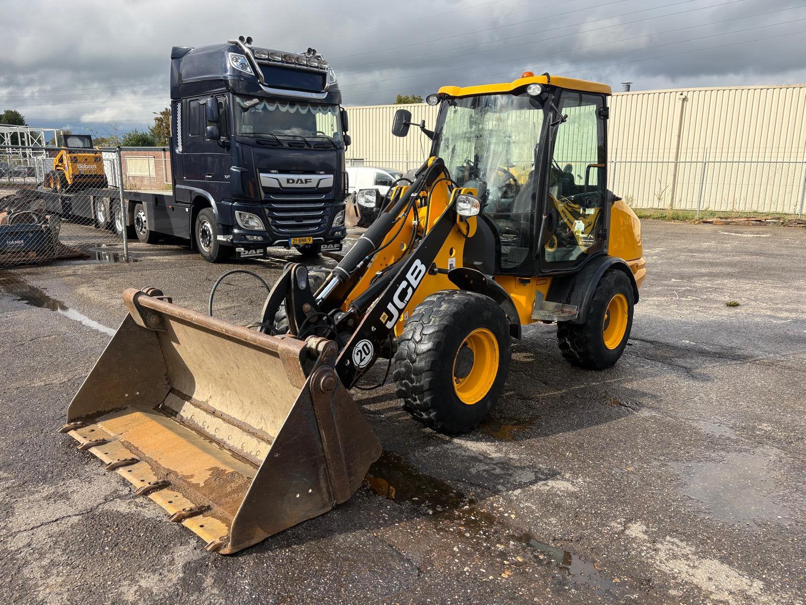 JCB 409 Shovel / Wiellader TOP MACHINE!!!, Ophalen, Wiellader of Shovel