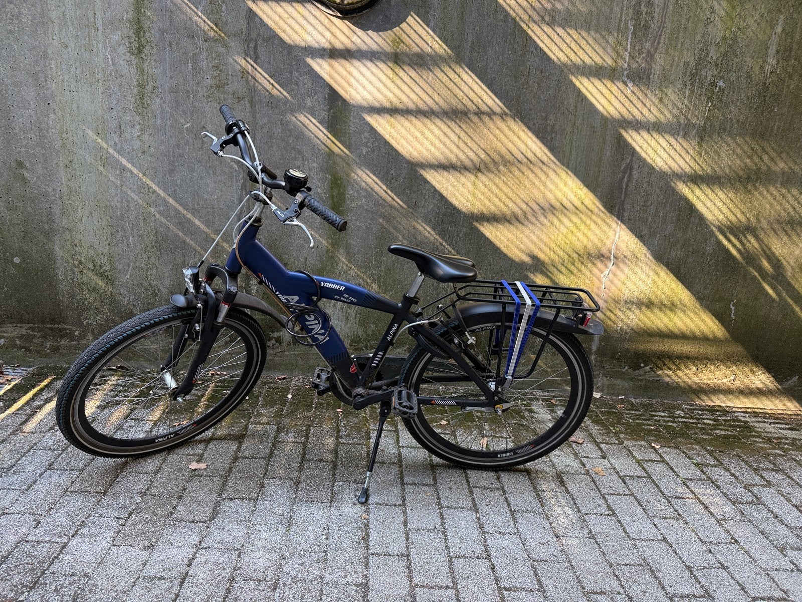 Zeer nette Allina Yabber 22 inch, Ophalen, Zo goed als nieuw, 20 inch of meer