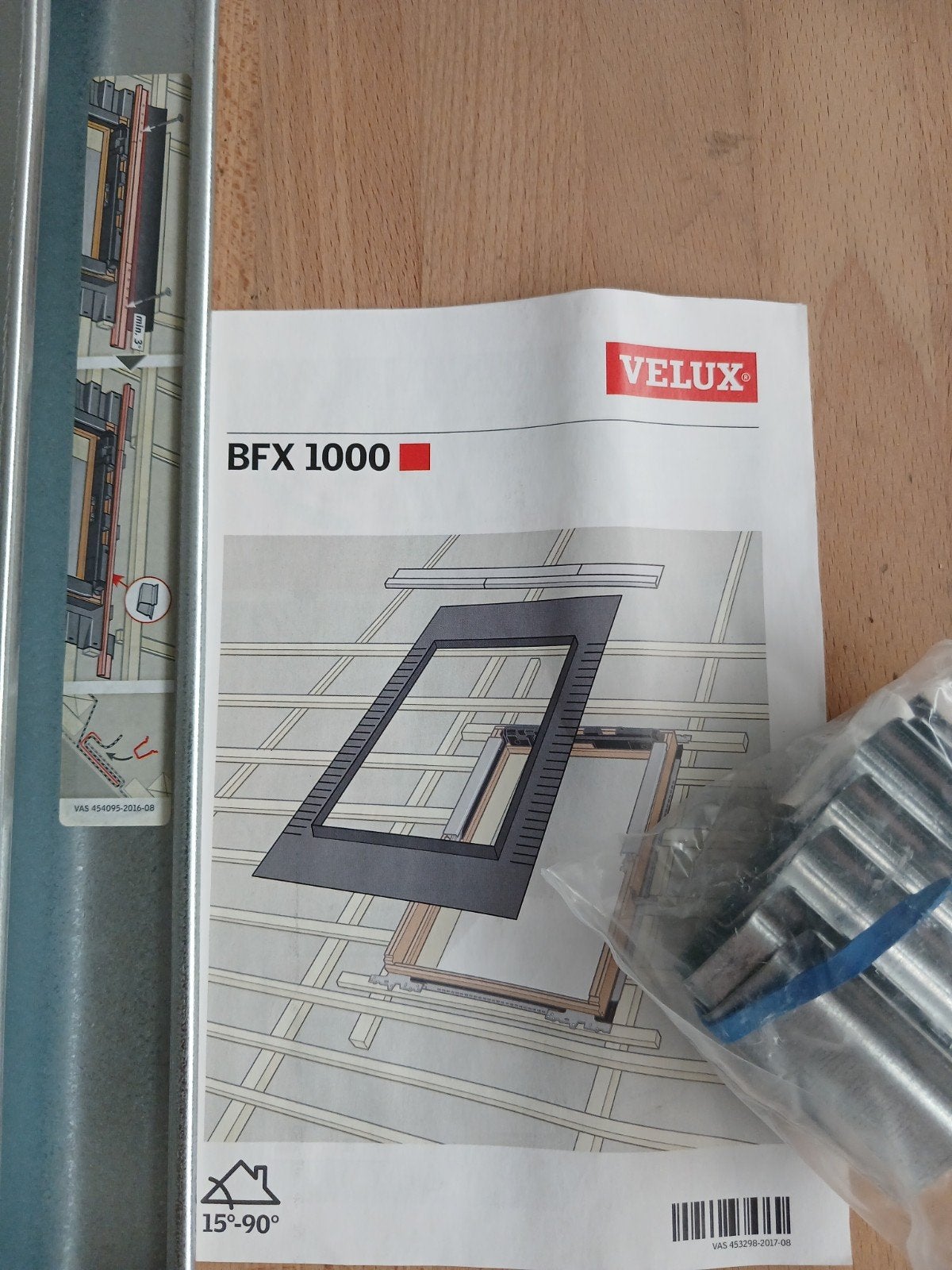 Velux BFX MK04 1000 Dakraam isolatiekader, Doe-het-zelf en Verbouw, Minder dan 80 cm, Minder dan 80 cm, Nieuw, Ophalen of Verzenden