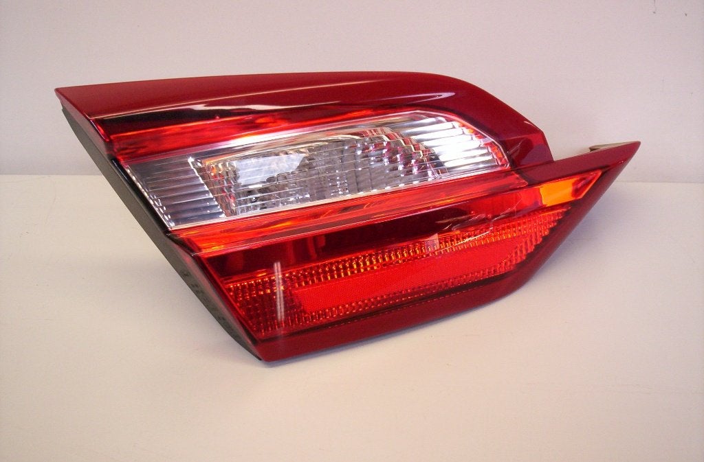 Ford Fiesta MK8 Bwj.2020 Linker en Rechter achterlicht  klep, Auto-onderdelen, Verlichting, Ophalen of Verzenden, Gebruikt, Ford