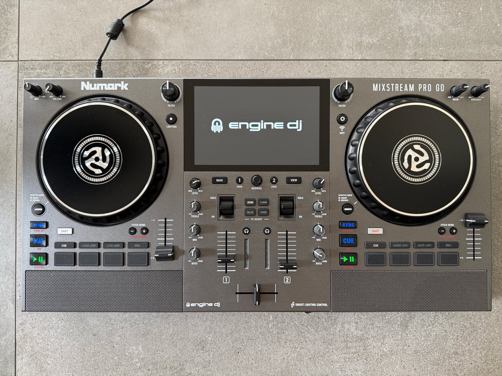 Numark Mixstream Pro Go - Draagbare DJ-controller, Ophalen of Verzenden, Zo goed als nieuw, Dj-set, Numark