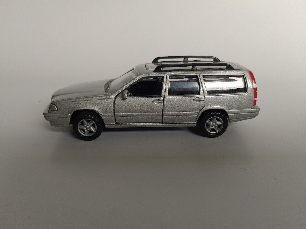 Volvo V 70,  Cararama 1:43, Ophalen of Verzenden, Nieuw, Auto, Overige merken