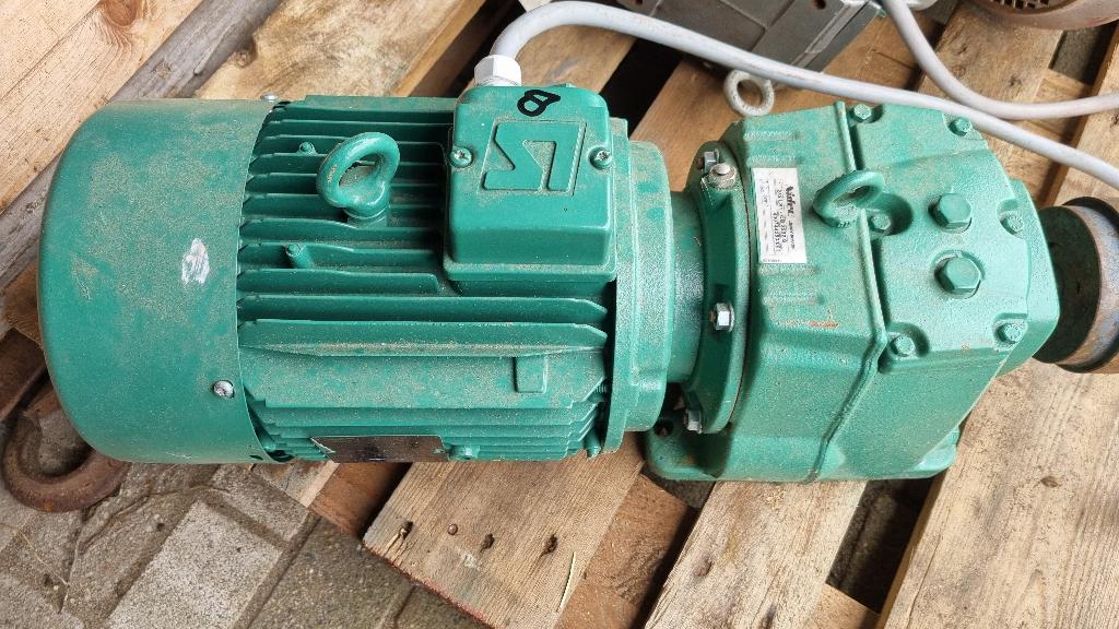 diverse Electro motoren tot 10KW vanaf 35,-, Doe-het-zelf en Verbouw, Motoren, Ophalen, Zo goed als nieuw, Elektromotor, 1400 tot 1800 rpm
