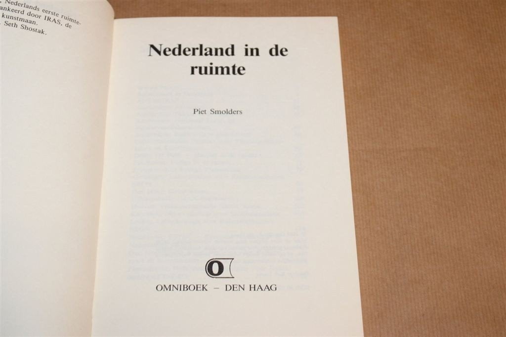 Nederland in de Ruimte — Smolders over Ruimtevaart, Ophalen of Verzenden, Gelezen, Natuurwetenschap