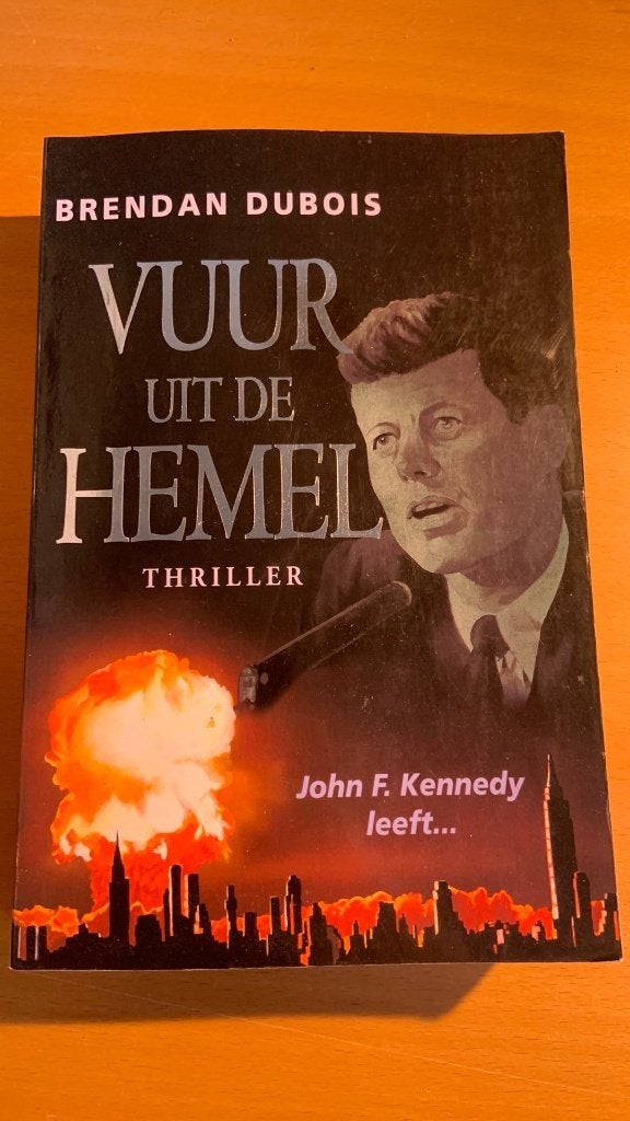 Brendan Dubois - Vuur uit de hemel, Ophalen of Verzenden