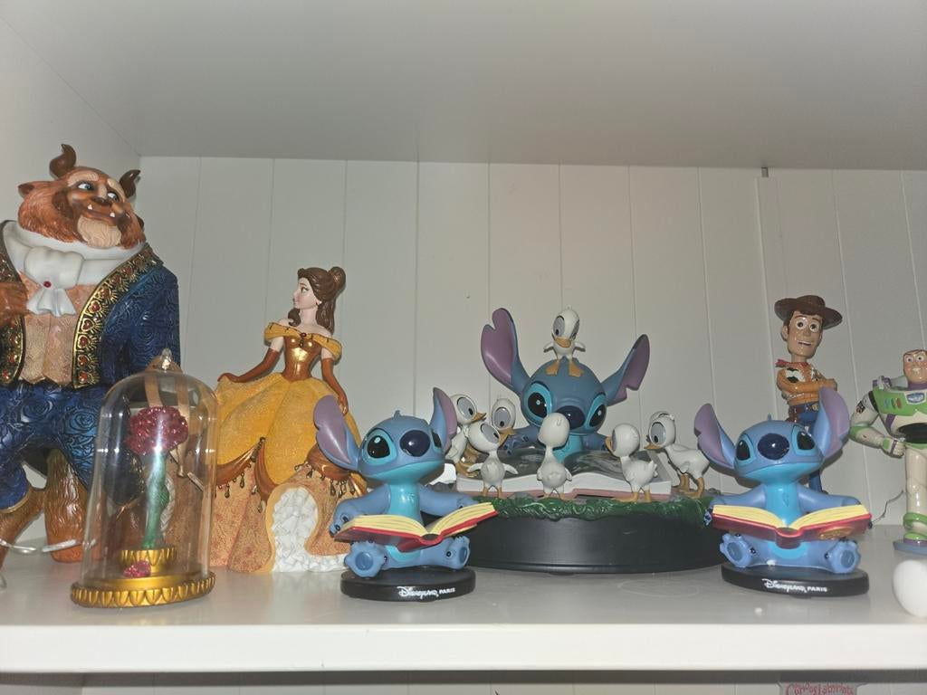 Prachtige Disney Collectie - Diverse Beeldjes, Verzamelen, Ophalen of Verzenden, Assepoester of Belle, Zo goed als nieuw, Beeldje of Figuurtje