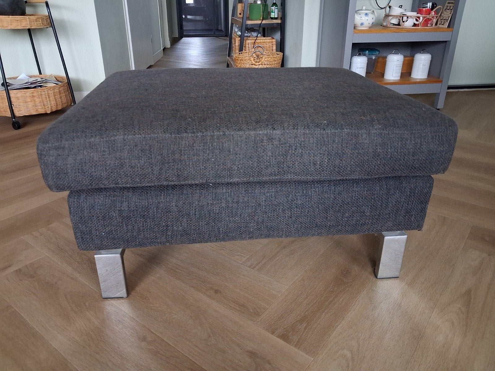 Hocker antraciet/grijs stof met chroom pootjes, Zo goed als nieuw, Metaal, 50 tot 75 cm, 75 tot 100 cm