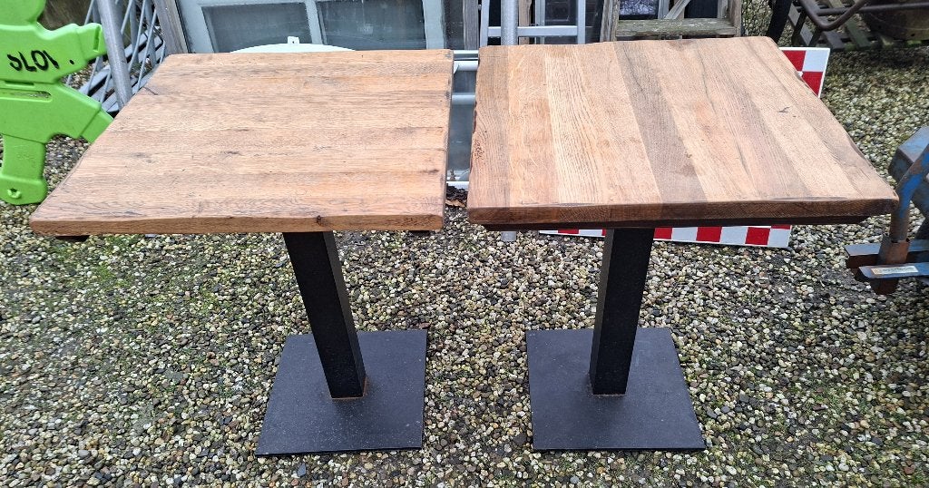 2 Robuuste terrastafels met houten blad en metalen poot, Tuin en Terras, Ophalen, Gebruikt, Onbekend, Onbekend