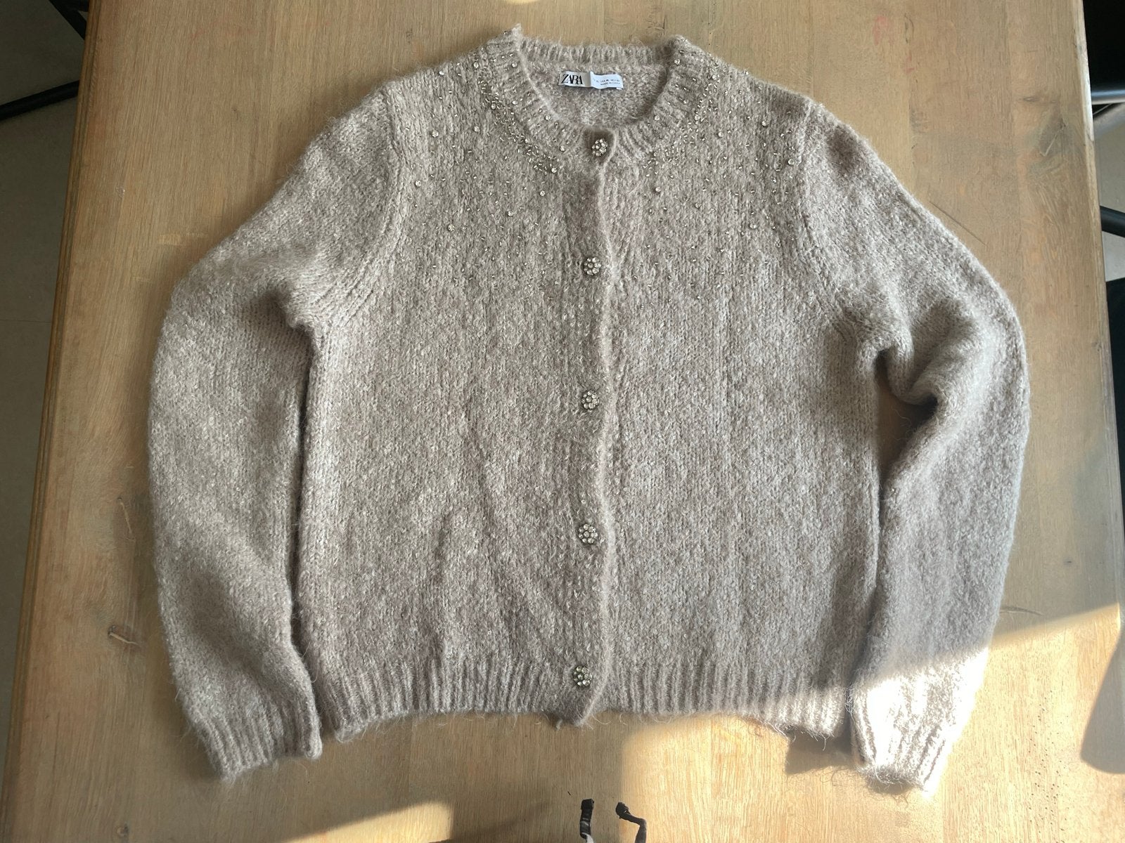 Zara gebreid vest met parels en strass - Maat XL, Ophalen of Verzenden, Gedragen, Maat 42/44 (L), Beige