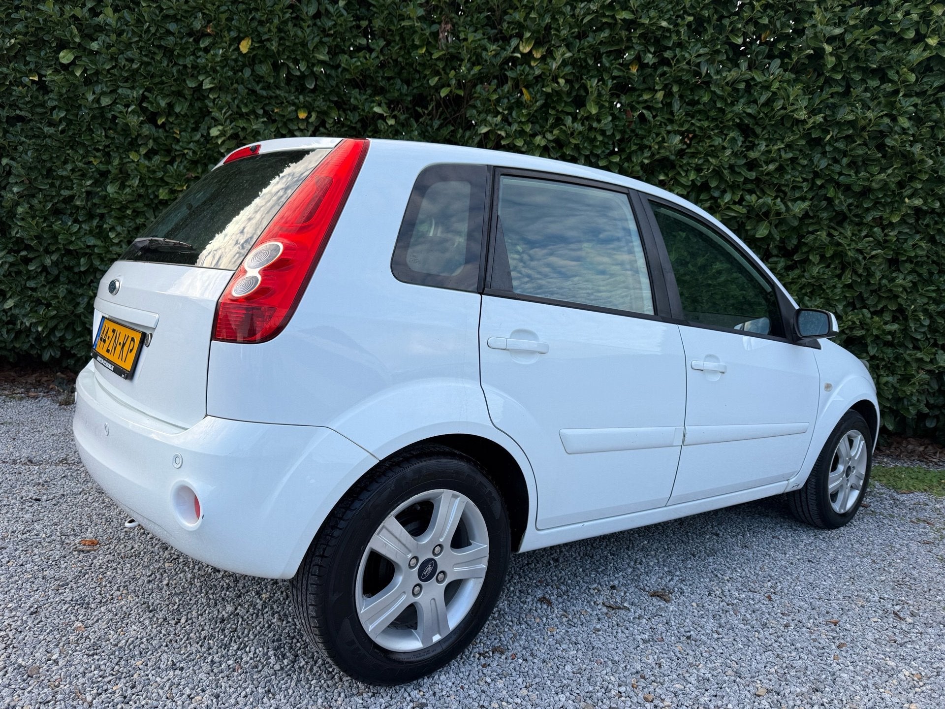 Ford Fiesta 1.4 Futura XL |NWE APK & DB-RIEM V.V.|AIRCO|PARK, Voorwielaandrijving, Stof, Zwart, 4 cilinders