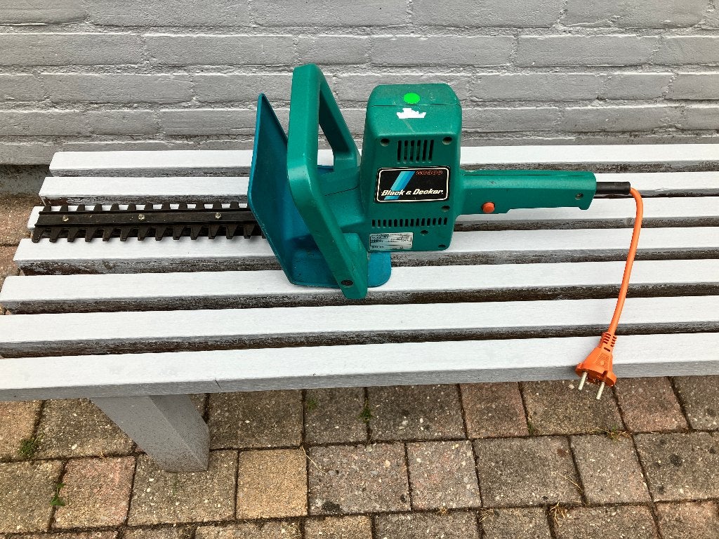 heggenschaar, Ophalen, Gebruikt, Elektrisch, Black & Decker