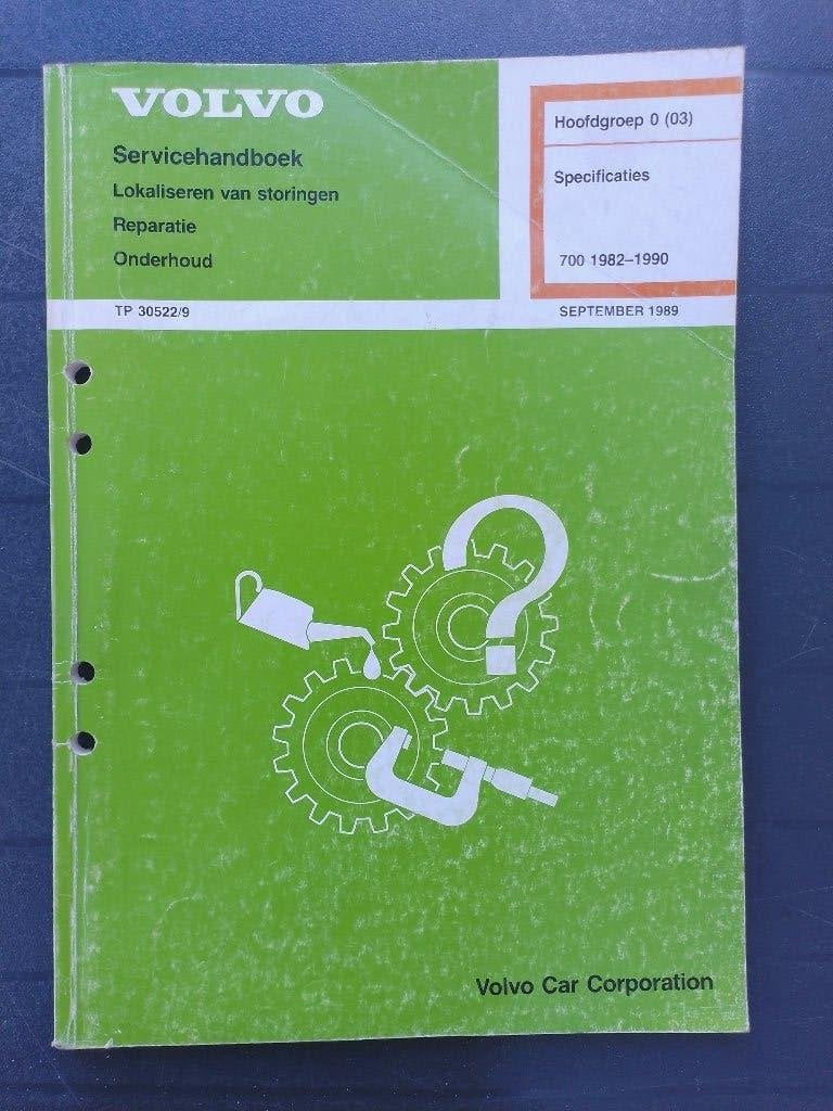 Volvo 700 serie dealer werkplaatsboek Specificaties 1982 -90, Boeken, Auto's | Boeken, Ophalen of Verzenden, Gelezen, Volvo