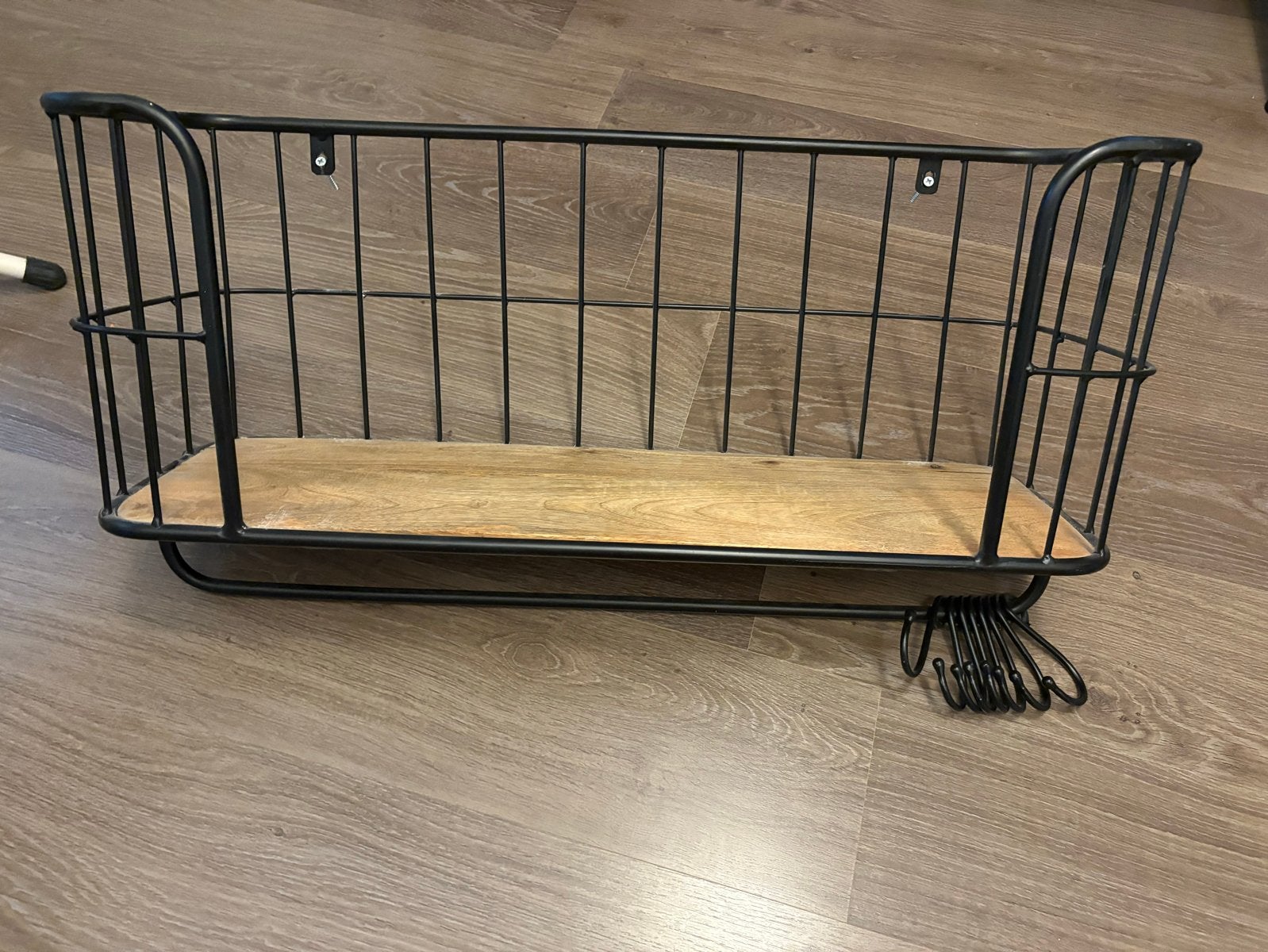 Wandkapstok met houten plank en metalen haken, Zo goed als nieuw, Minder dan 100 cm, Hout, Ophalen