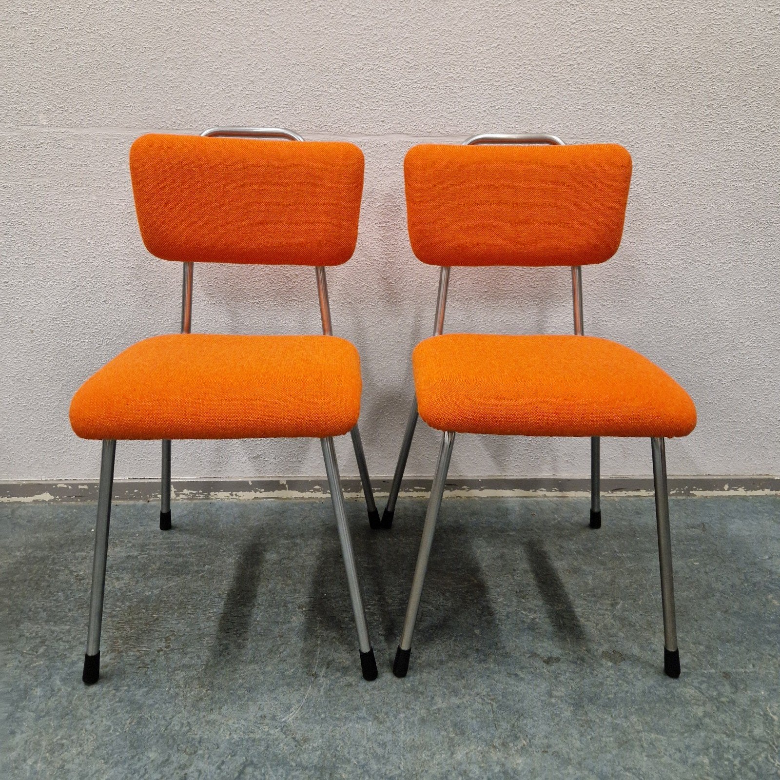 Set van 2 vintage Gispen stoelen - Oranje wollen stof, Ophalen of Verzenden