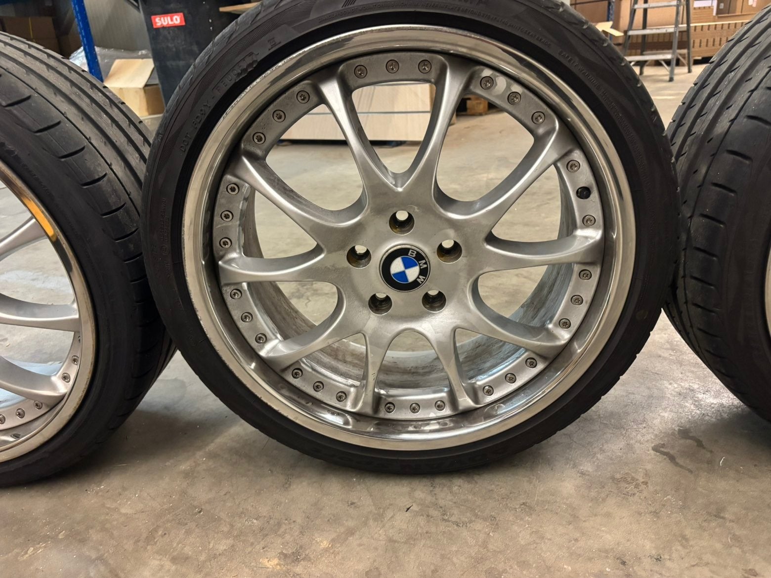 Foto 5 van 19 inch 5x120 BMW Velgen met Zomerbanden