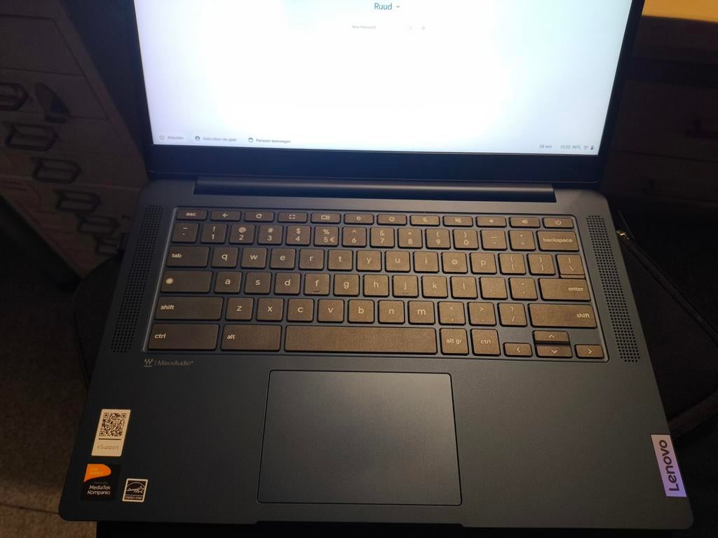 Splinternieuwe Chromebook., Computers en Software, Chromebooks, Ophalen of Verzenden, Nieuw, 14 inch, 8 GB