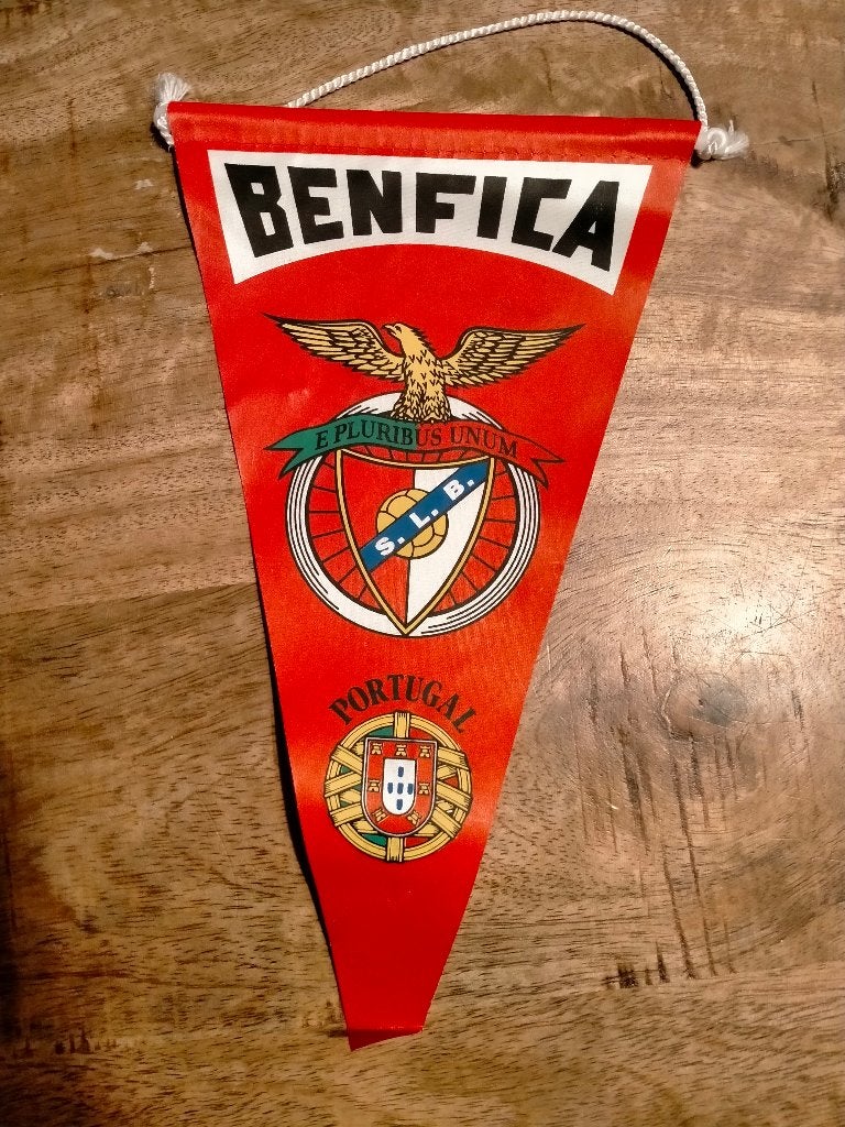 Benfica voetbal Portugal vintage logo sport vaantje, Verzenden, Gebruikt, Buitenlandse clubs, Vaantje of Sjaal