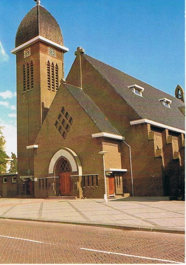 Made  RK Kerk  K 12, Ophalen of Verzenden, 1960 tot 1980, Ongelopen, Noord-Brabant