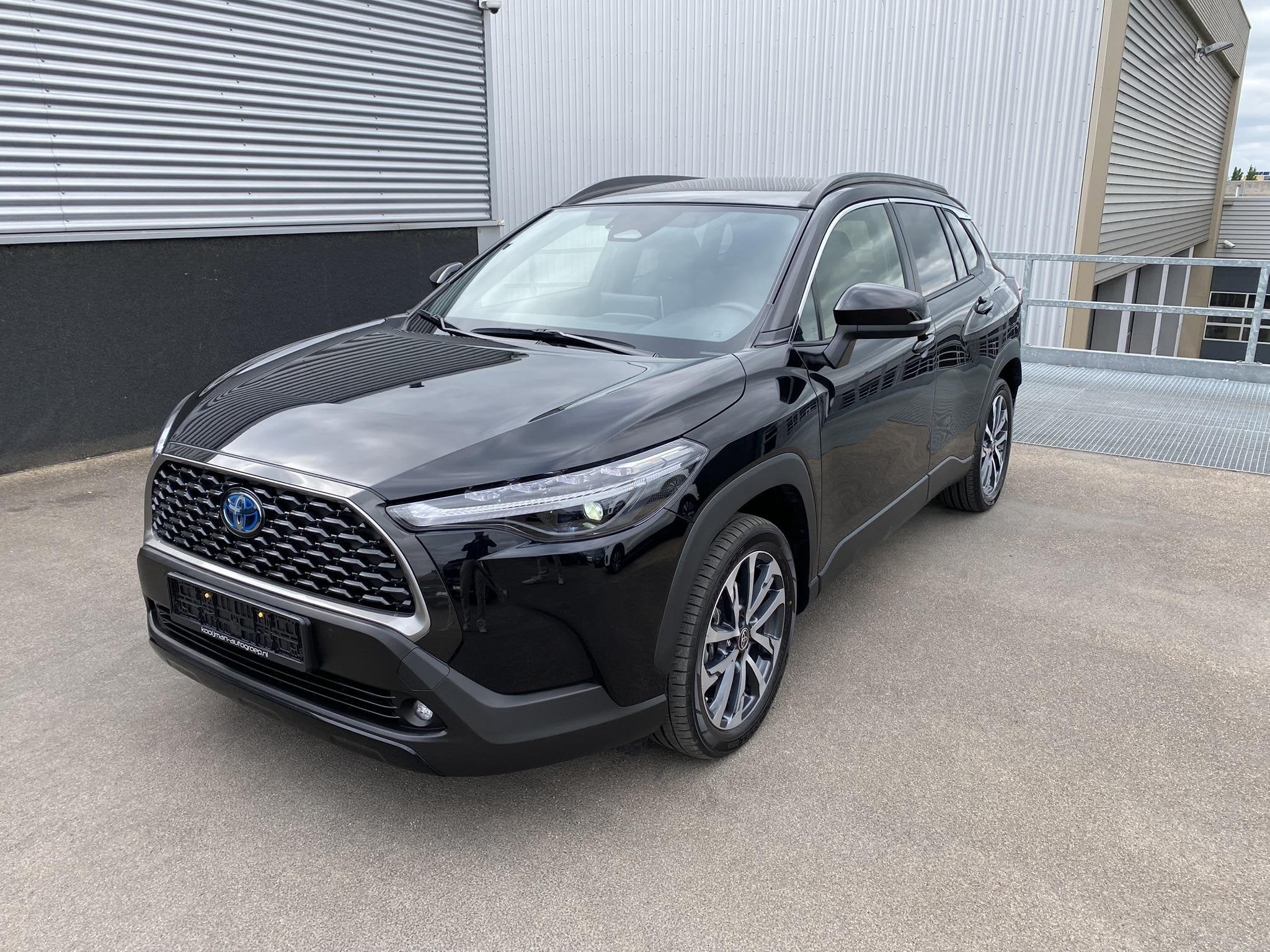 Toyota Corolla Cross Hybrid 200 Style edition Panoramadak, D, Dealer onderhouden, 196 pk, Gebruikt, 4 cilinders