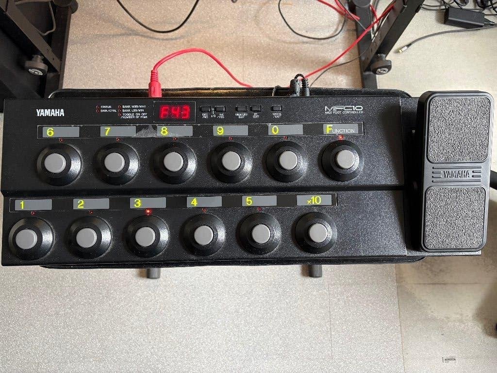 Yamaha MFC-10 Midi Foot Controller in zeer nette staat, Ophalen, Zo goed als nieuw